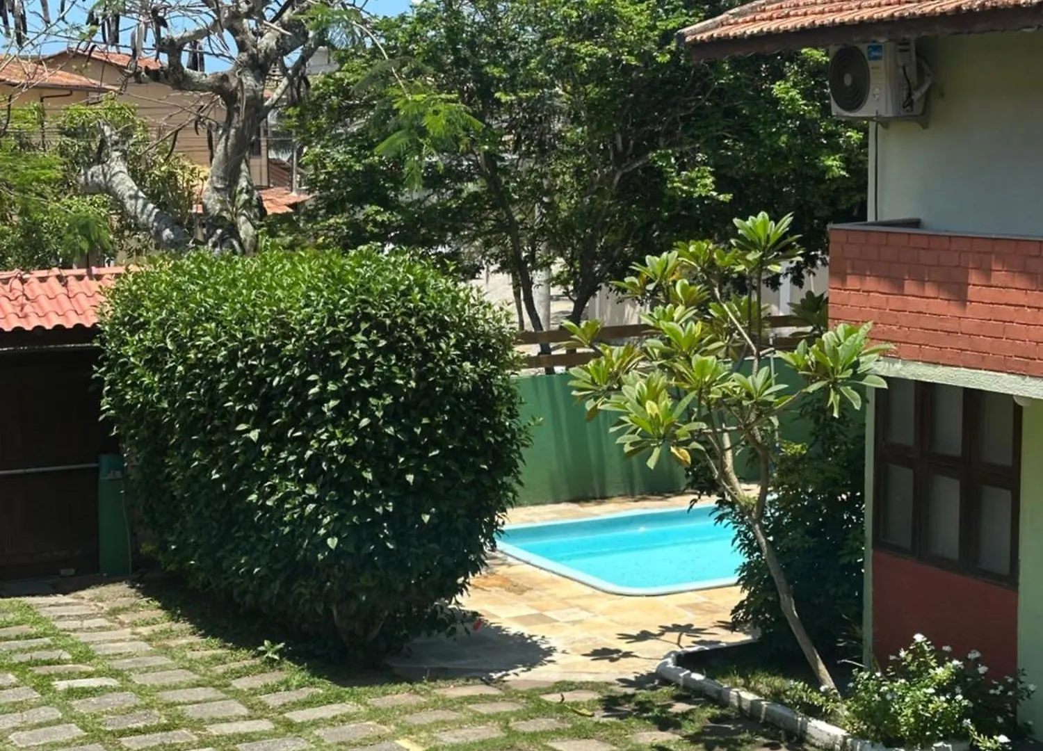 Casa em condomínio praia do peró Cabo Frio Casa de Férias